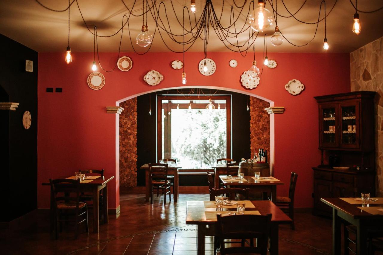 L'Anfora Country Club Bed and Breakfast Basciano Buitenkant foto