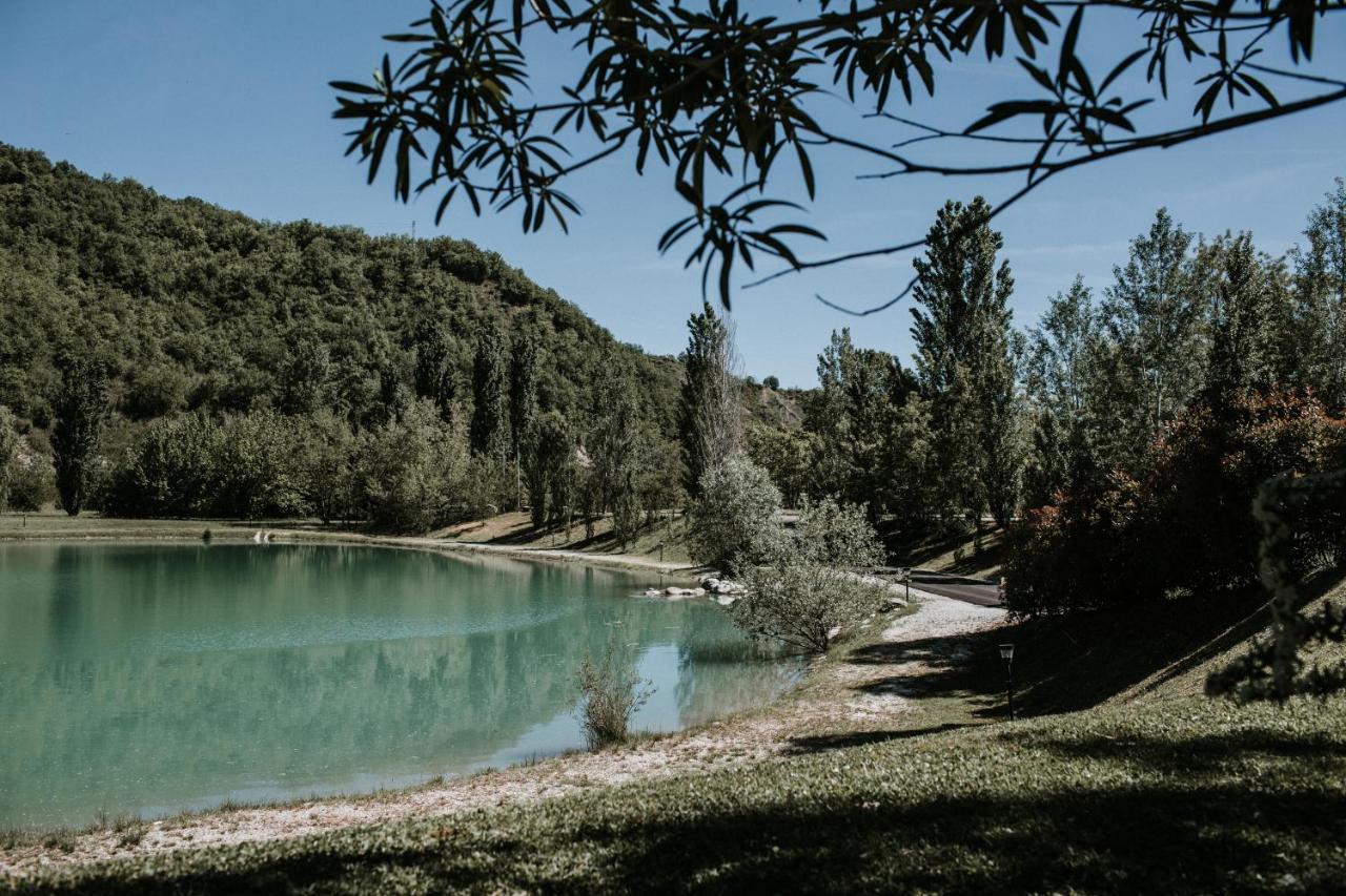 L'Anfora Country Club Bed and Breakfast Basciano Buitenkant foto
