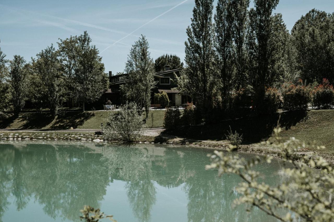 L'Anfora Country Club Bed and Breakfast Basciano Buitenkant foto