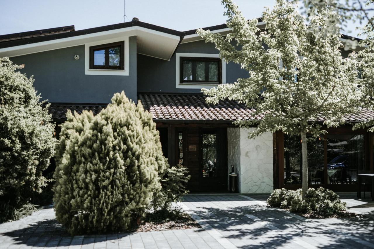 L'Anfora Country Club Bed and Breakfast Basciano Buitenkant foto