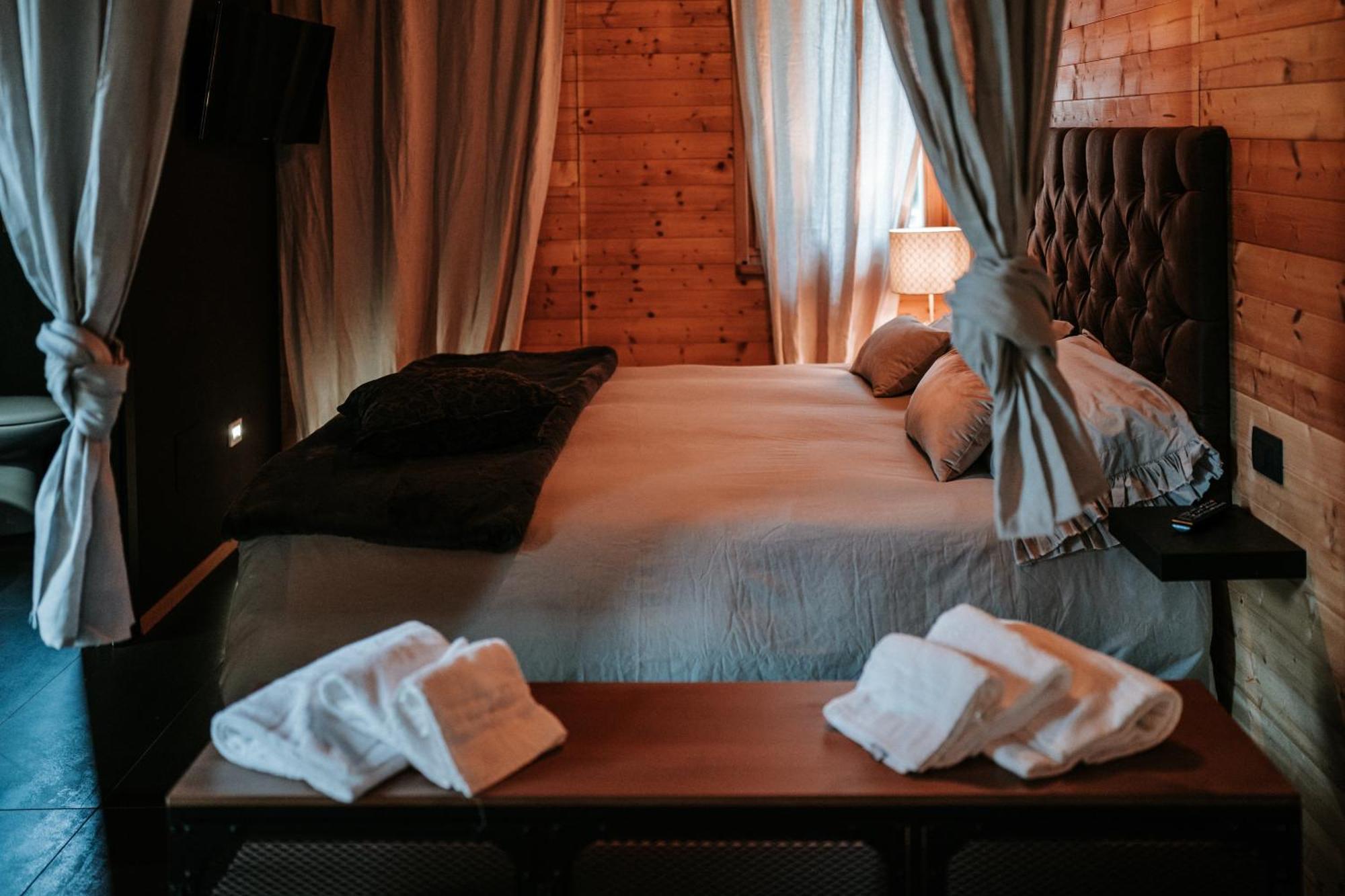 L'Anfora Country Club Bed and Breakfast Basciano Buitenkant foto