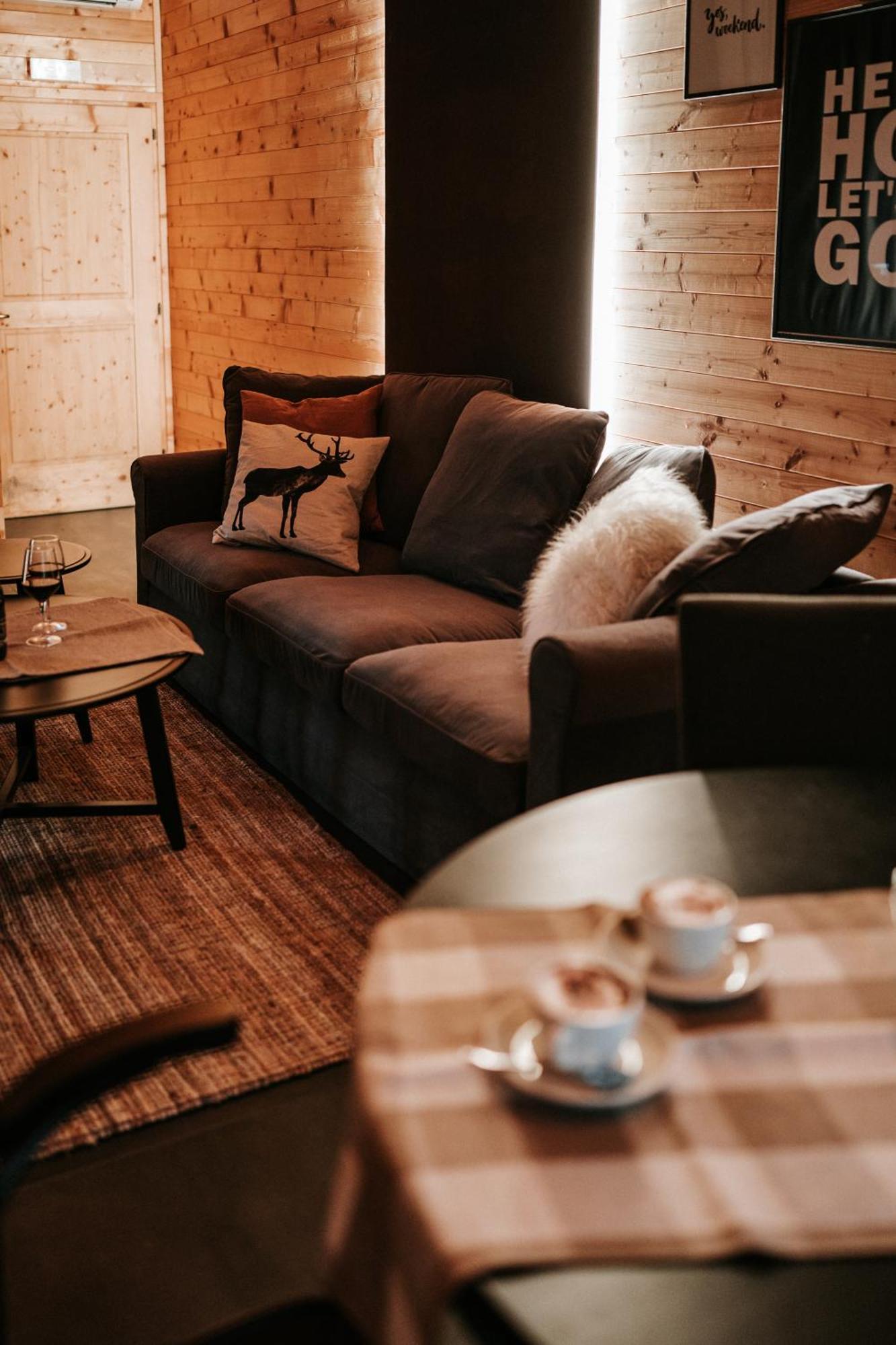 L'Anfora Country Club Bed and Breakfast Basciano Buitenkant foto